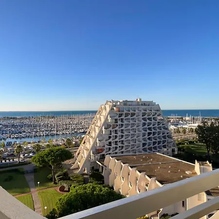 Pgh N37 - Vue Et Port, 8eme Etage, Parking Prive *