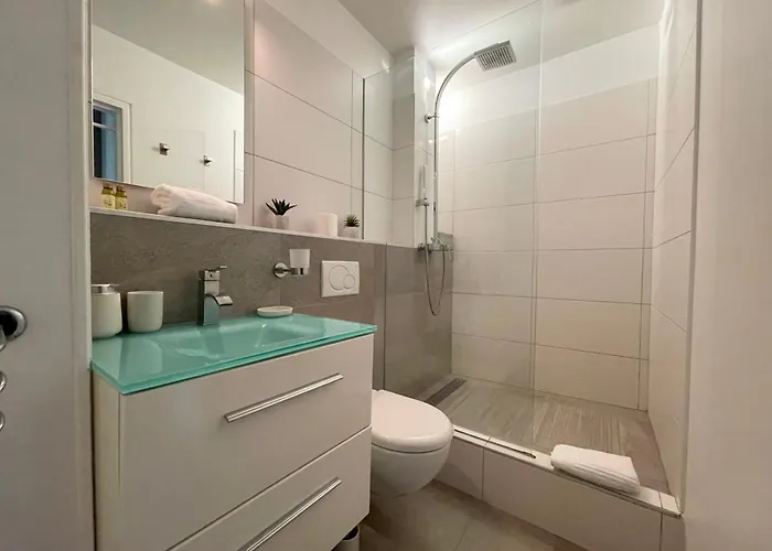 Pgh N37 - Vue Et Port, 8eme Etage, Parking Prive * Λα Γκραντ-Μοτ
