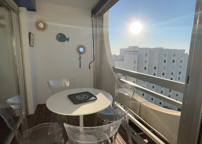 Pgh N37 - Vue Et Port, 8eme Etage, Parking Prive Διαμέρισμα